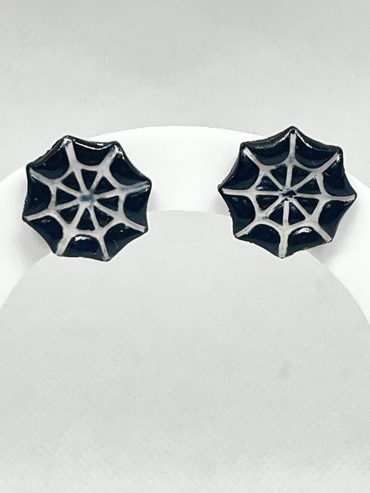 Boucle d’oreille toile d’araignée